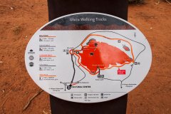 10-A walk around Uluru